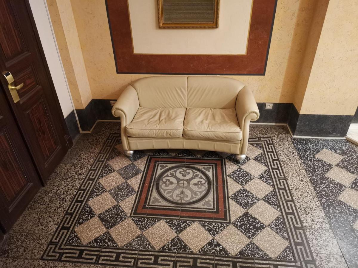 Quiet Apartment In Prague Center ภายนอก รูปภาพ